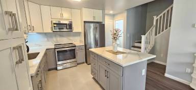 Main picture of 91-1033 Kaipalaoa St