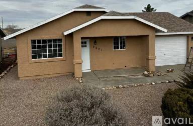 Main picture of 2621 Wikieup Ave