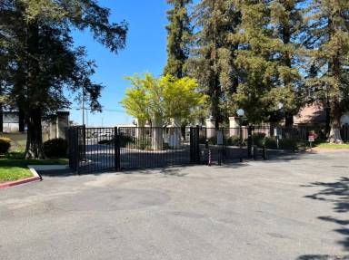 Main picture of Timberlake Condominiums