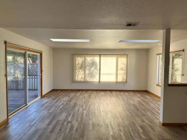 Main picture of 1627 Tasi Ln