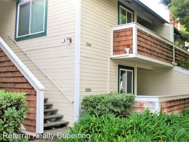 Main picture of 1339 Palm St