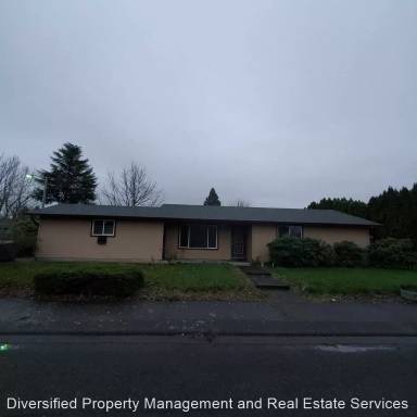 Main picture of 1004 Tudor Pl SE