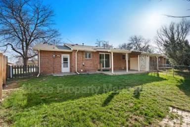 Main picture of 1801 Hilltop Ct