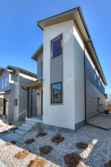 Main picture of 817 Cherokee Dr