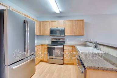 Main picture of 310 N Promenade Loop