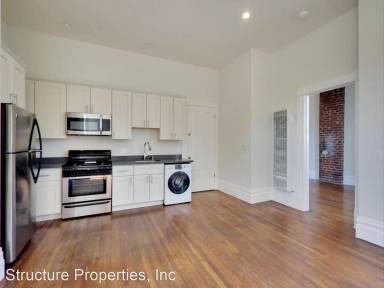 Main picture of 692 Haight St