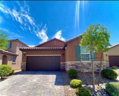 Main picture of 783 Star Apple Ln