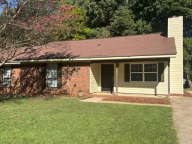 Main picture of 6524 Pineburr Rd