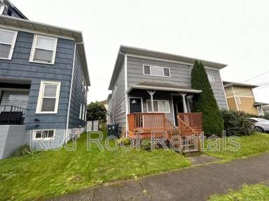 Main picture of 1116 N 4th St