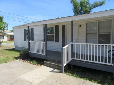 Main picture of 351 College Ave
