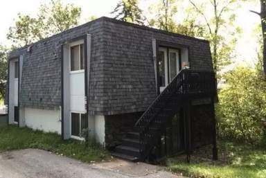 Main picture of 2010 Greysolon Rd