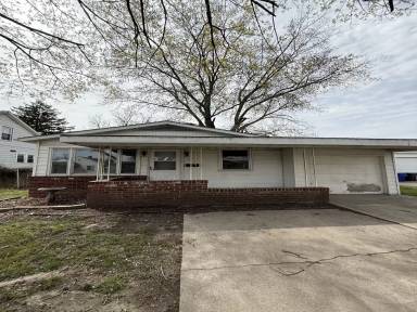 Main picture of 1207 N Philips St