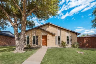 Main picture of 5903 Mimosa Ln