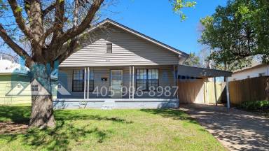 Main picture of 416 N Baumann Ave