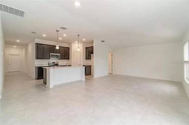 Main picture of 2220 Green Valley St