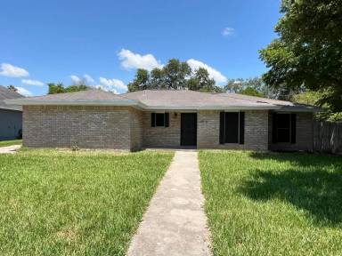 Main picture of 4914 Creekbend Rd