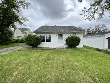 Main picture of 349 22nd Ave SW