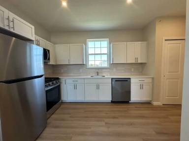 Main picture of 88 Louis St