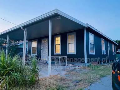 Main picture of 434 Valerie St