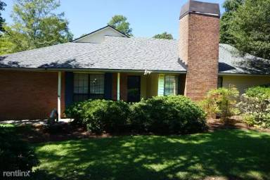 Main picture of 101 Indigo Ln