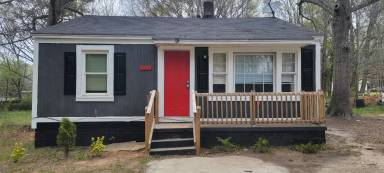 Main picture of 522 Queens Ct
