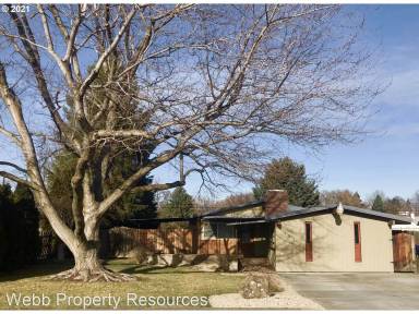 Main picture of 2907 SW Marshall Ave