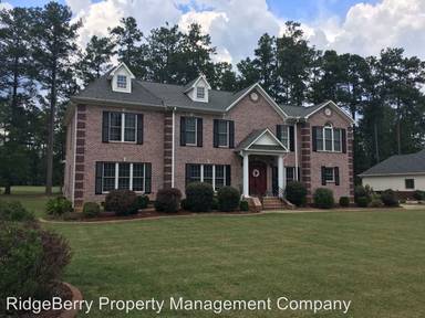 Main picture of 8 Norman Ln NW