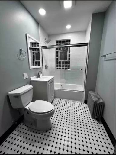 Main picture of 5211 S Mozart St
