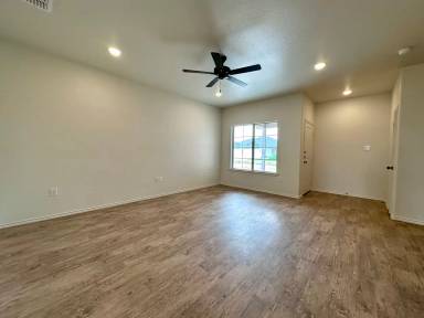 Main picture of 7027 40th St