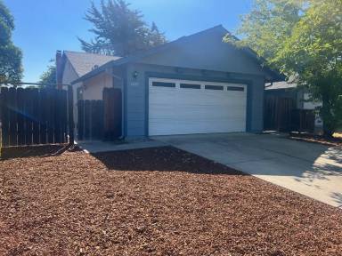 Main picture of 1485 Rhododendron Dr