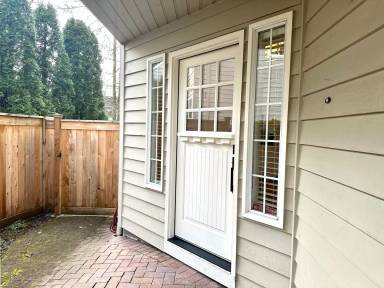 Main picture of 4978 Suntree Ln