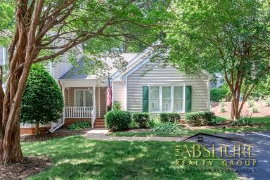 Main picture of 310 Riverwalk Cir