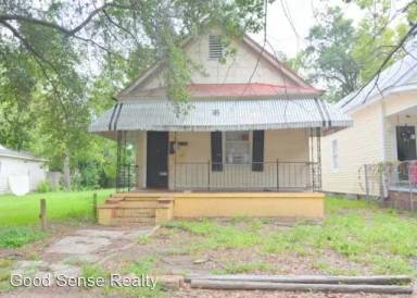 Main picture of 1733 Walker St