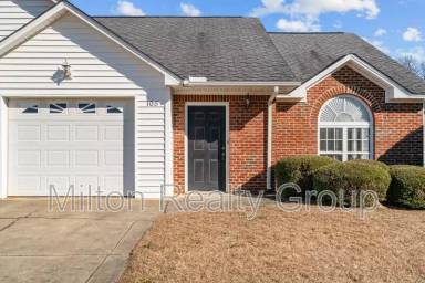 Main picture of 108 Ariel St