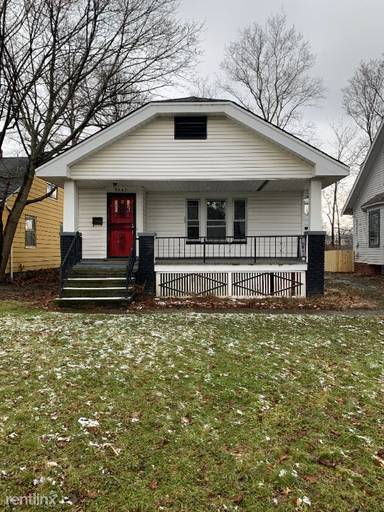 Main picture of 3342 Silsby Rd