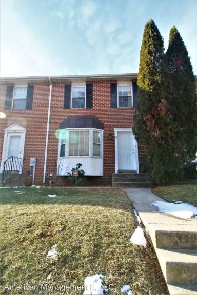 Main picture of 72 Stone Park Pl