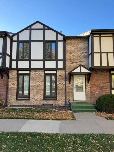 Main picture of 1200 32nd St S