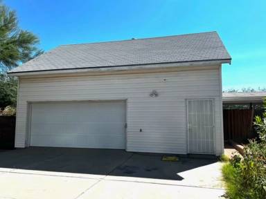 Main picture of 4743 E 2nd St