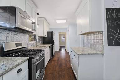 Main picture of 255 Richardson Rd NW