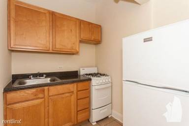 Main picture of 4641 N Paulina St