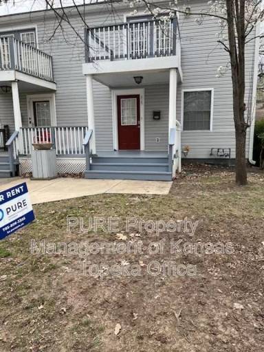Main picture of 429 E 63rd Ter