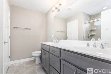 Main picture of 253 N Masters Dr