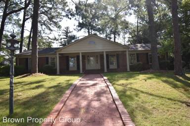 Main picture of 1842 Purdue Dr
