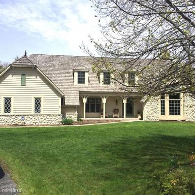 Main picture of 614 W Haddonstone Pl