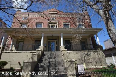 Main picture of 1425 N Washington St