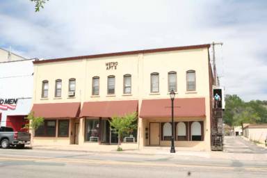 Main picture of 309 1/2 Plum St