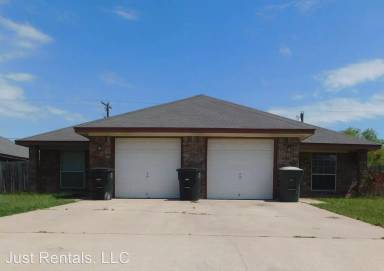 Main picture of 3701 Woodrow Dr