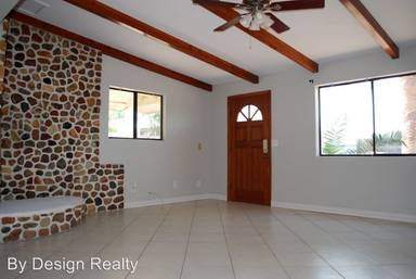 Main picture of 3456 E Lind Rd