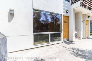 Main picture of 4705 Whitsett Ave