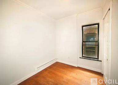 Main picture of 9 W 103rd St